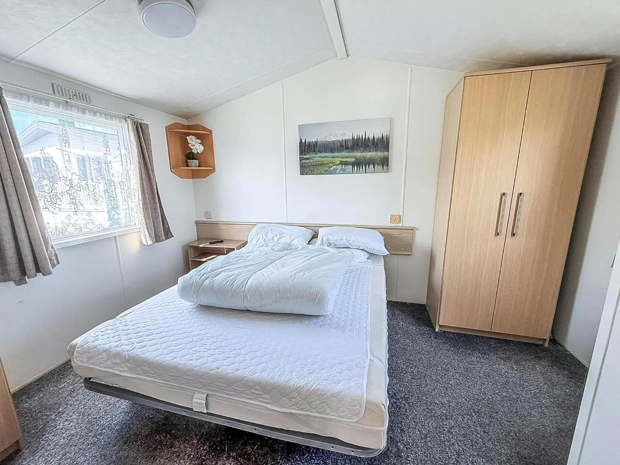 6 Berth Staycation Caravan Nearby Clacton-On-Sea In Essex Ref 26254E Exterior foto